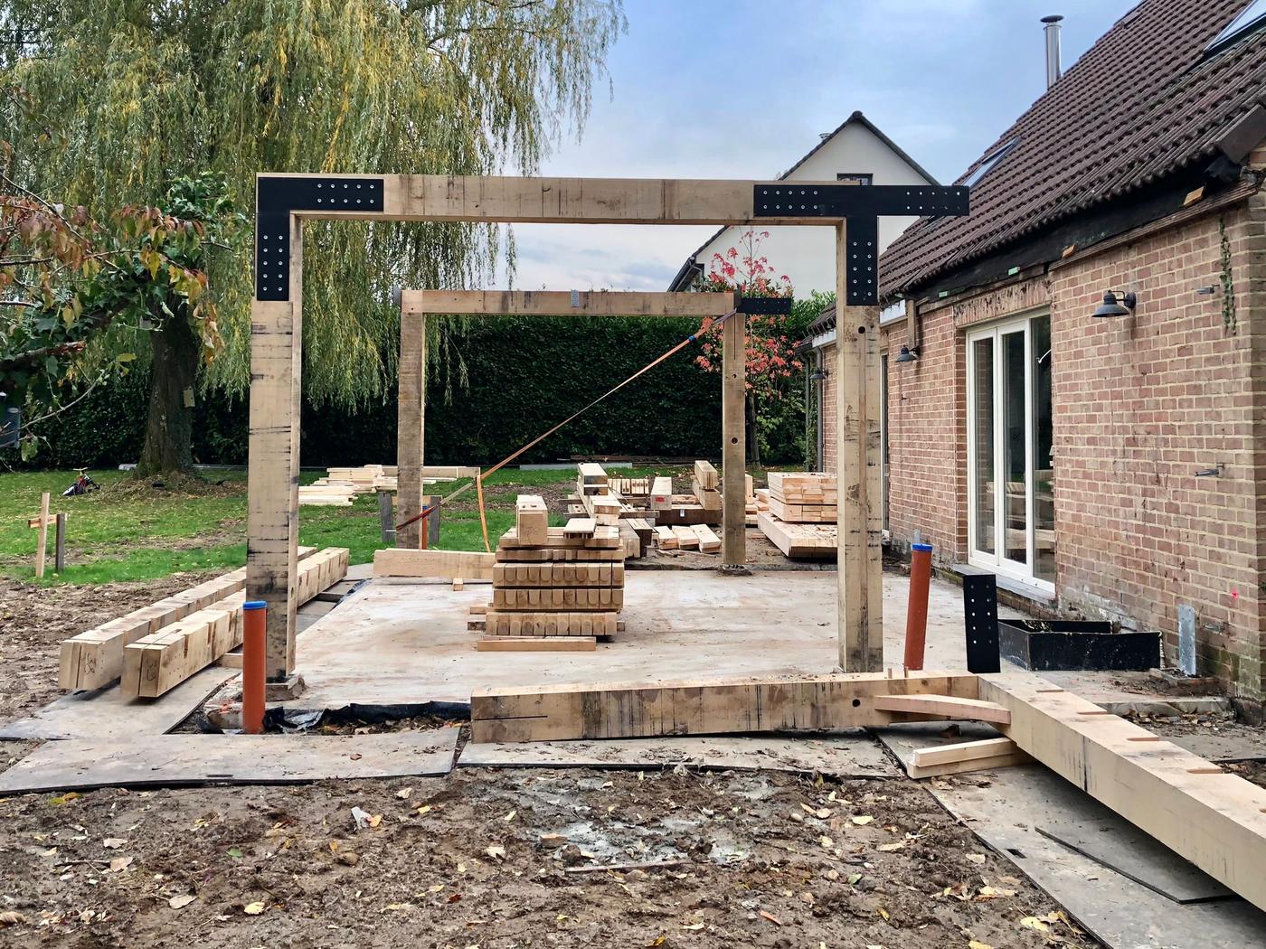 Annexe en chêne aux pignons vitrés — Brabant wallon — étape 1