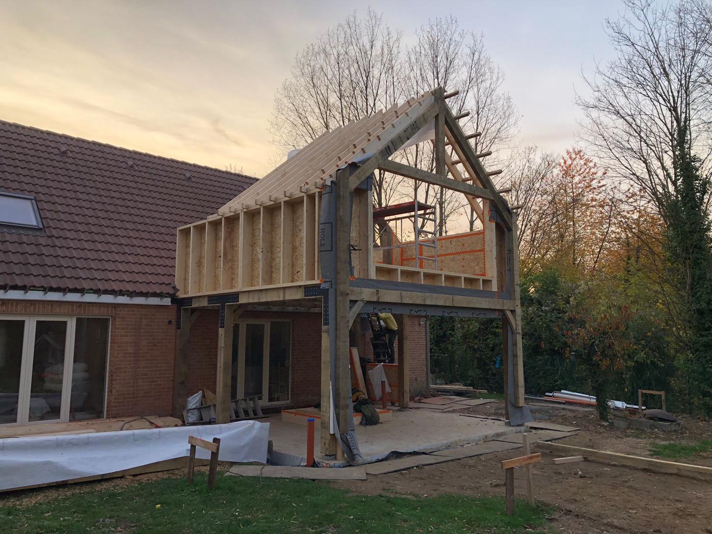 Annexe en chêne aux pignons vitrés — Brabant wallon — étape 1