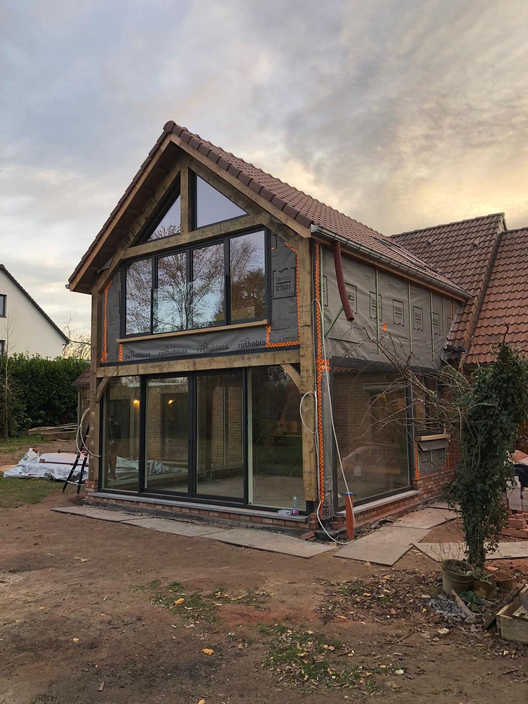 Annexe en chêne aux pignons vitrés — Brabant wallon — étape 2