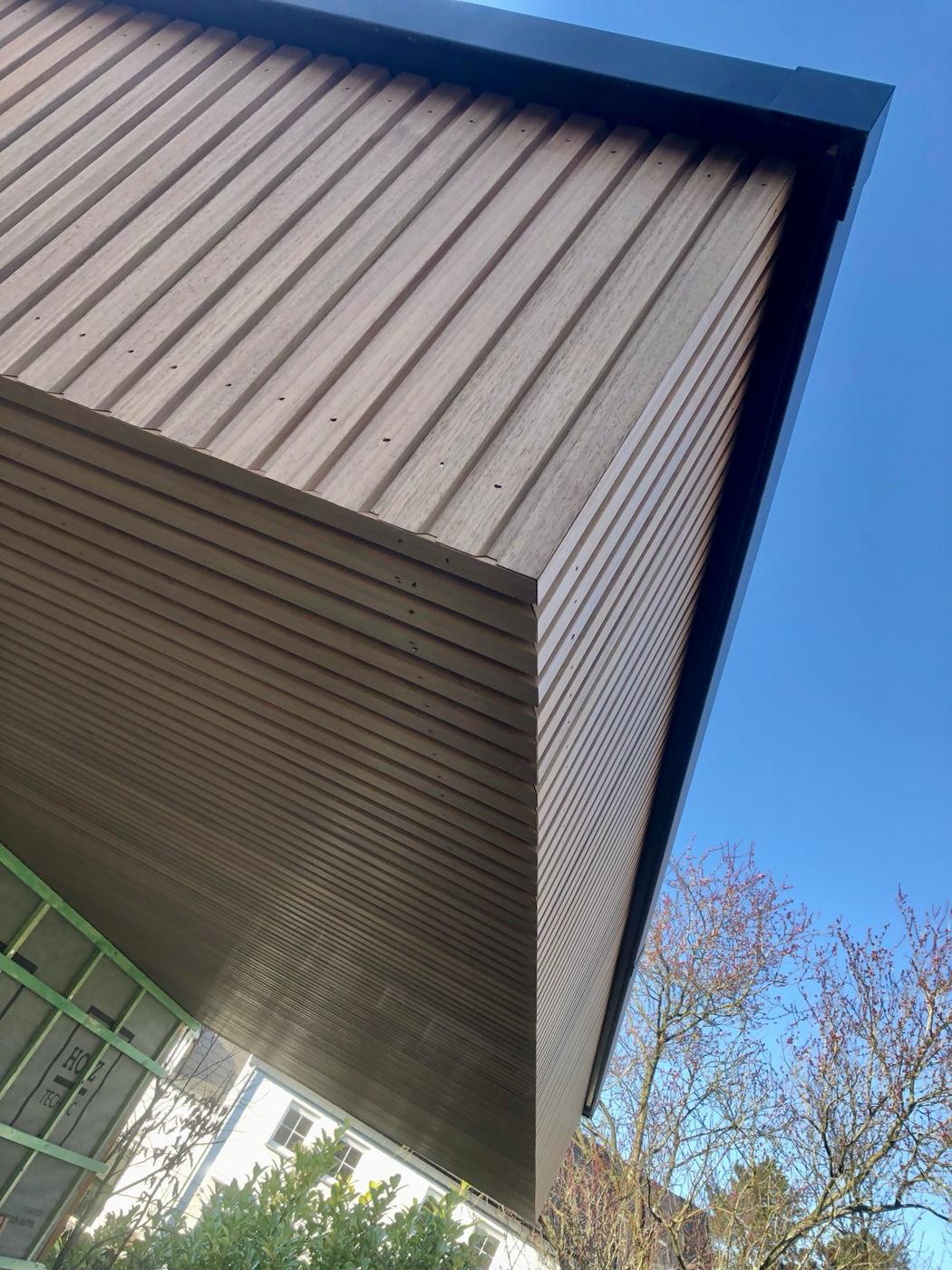 Bardage vertical d’un garage — Ottignies-Louvain-la-Neuve — étape 1