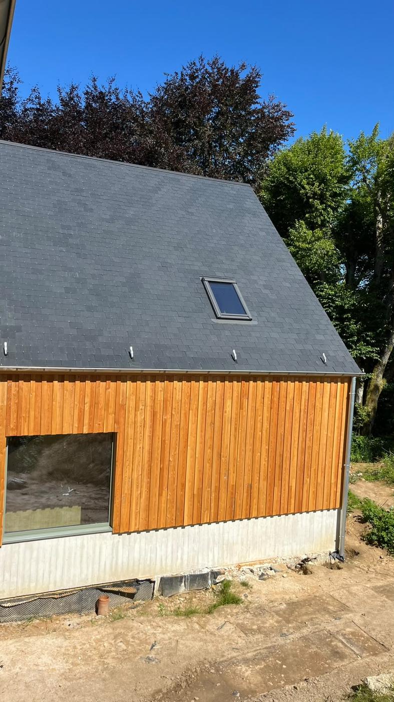 Bâtiments en CLT et mélèze — Couvin — étape 2