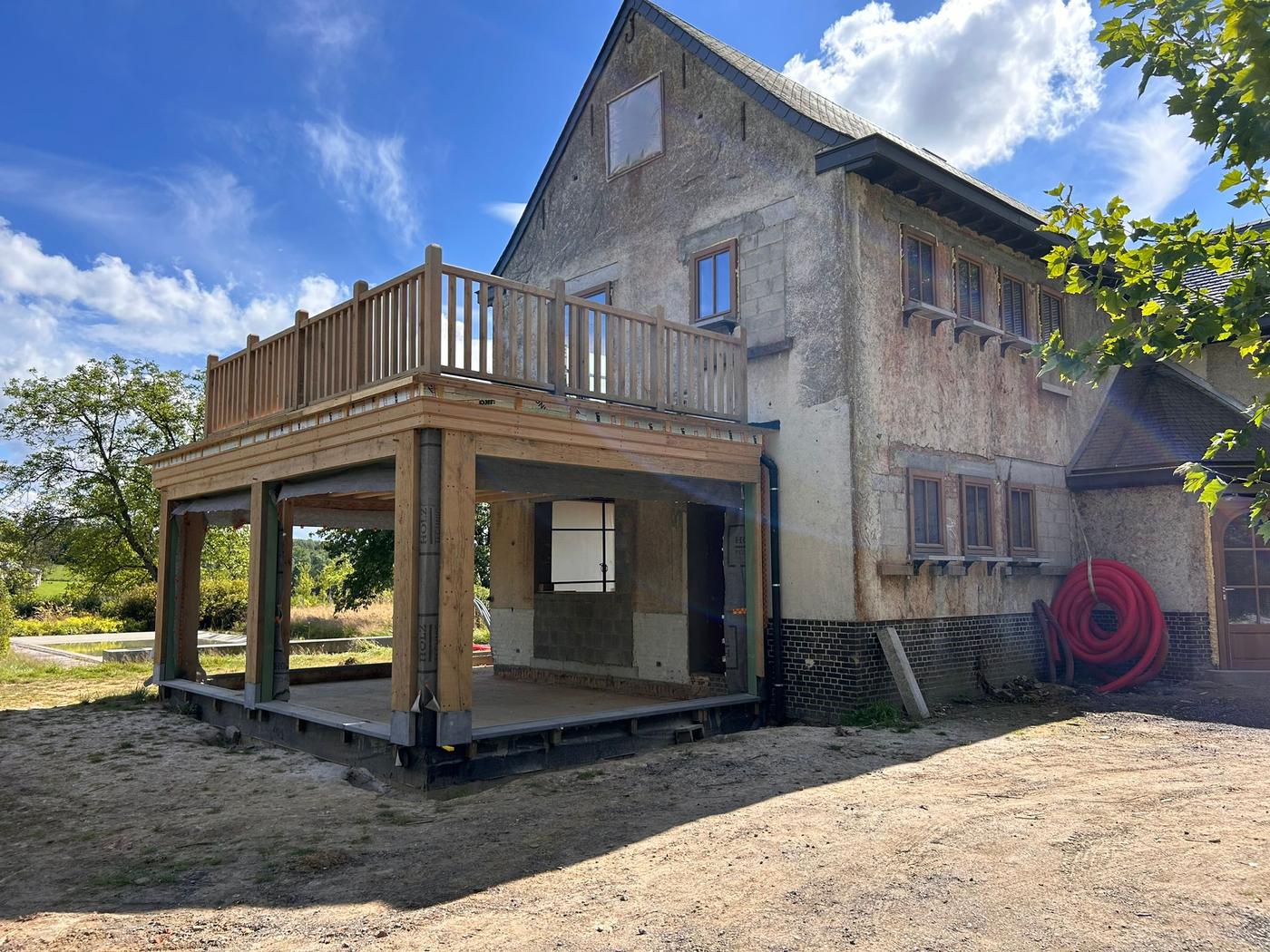 Annexe en chêne à terrasse d’étage — Ciney — étape 2