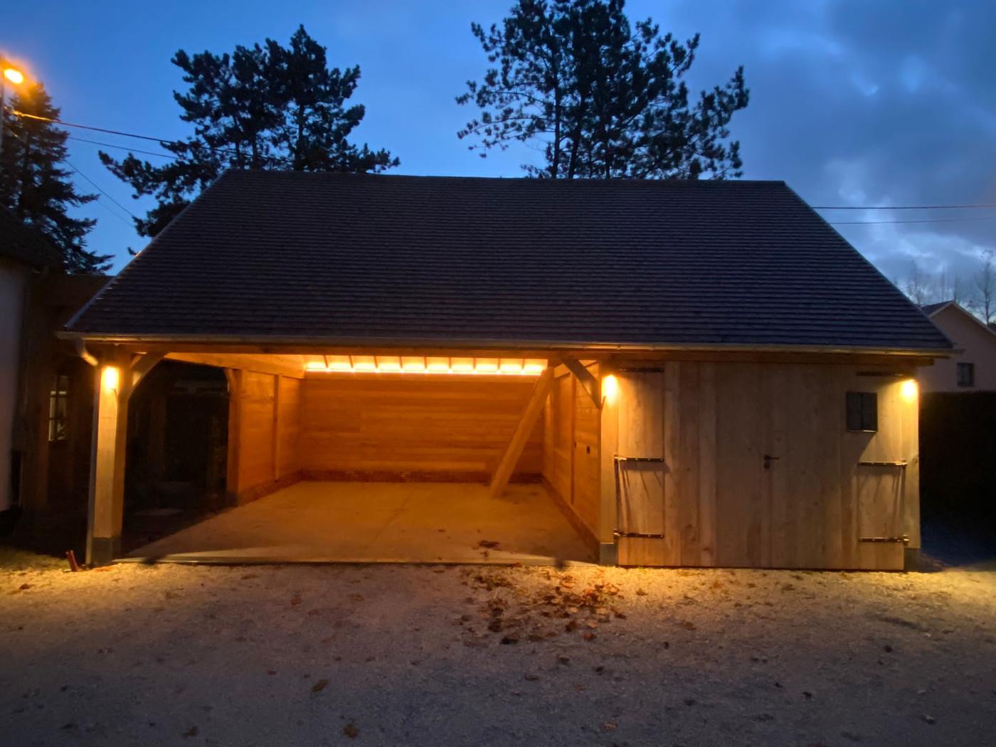 Garage-carport à charpente de chêne — Chaumont-Gistoux
