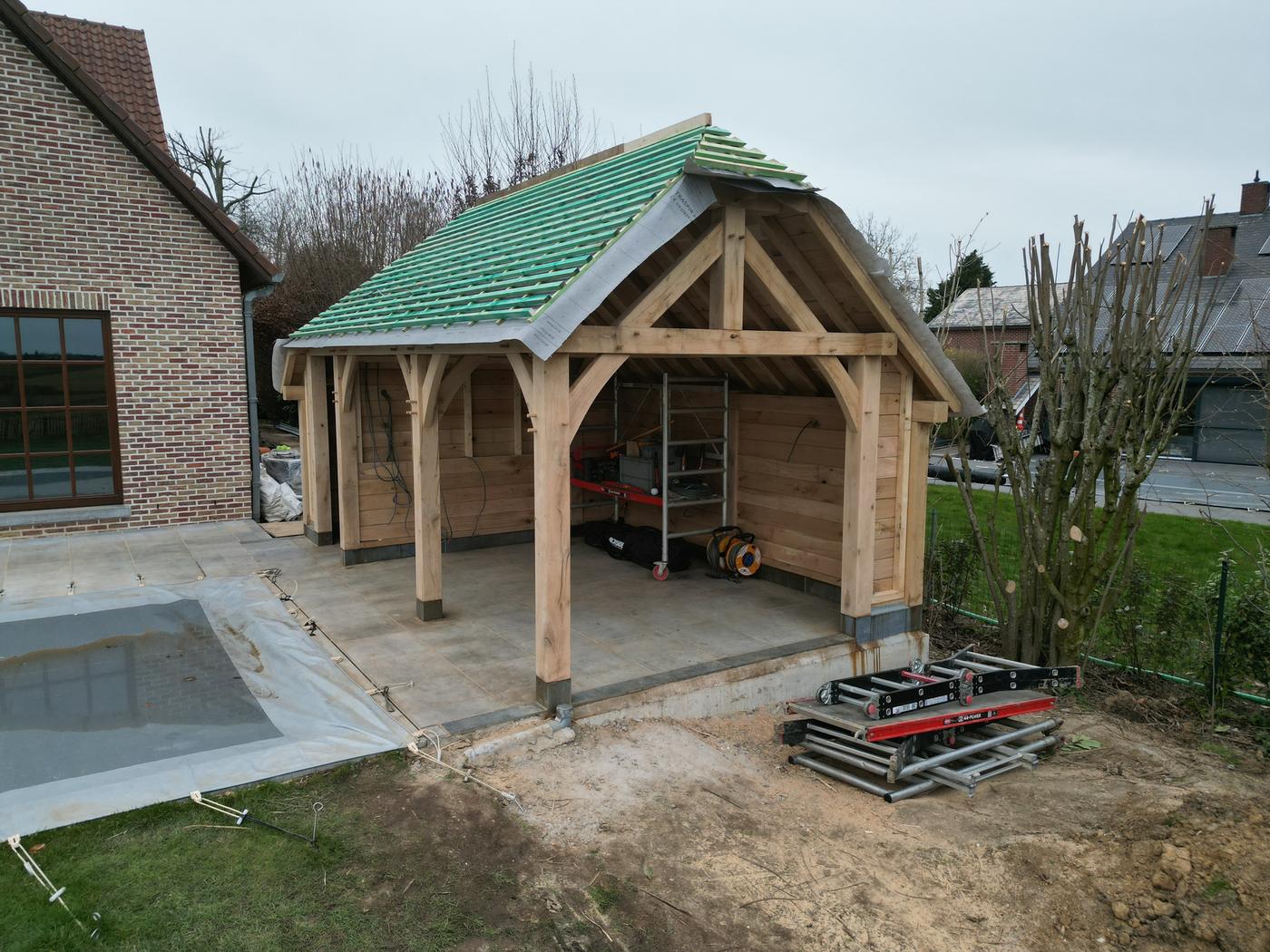 Pool house en chêne — Genappe — étape 1