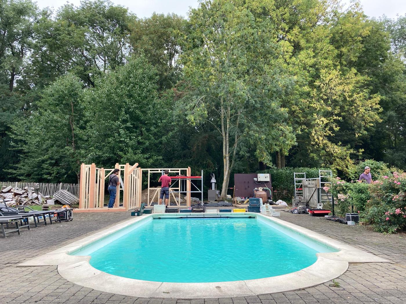 Pool-house à charpente apparente — Incourt — étape 1
