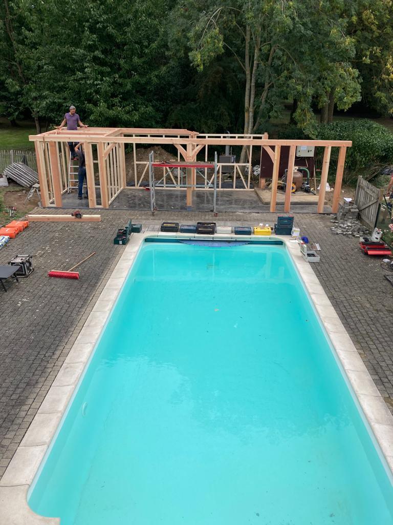 Pool-house à charpente apparente — Incourt — étape 1