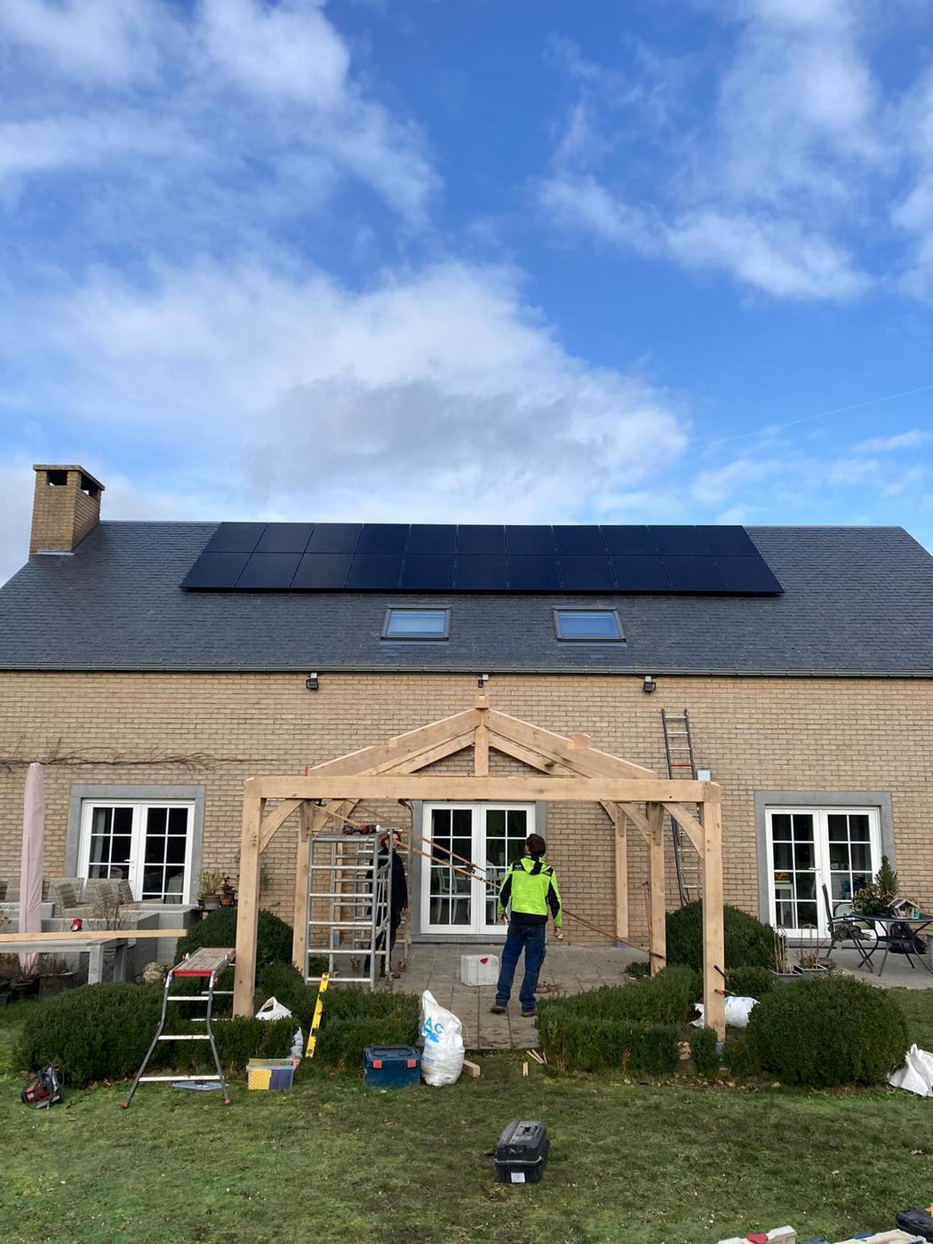 Terrasse couverte en chêne à trois versants — Jemeppe-sur-Sambre — étape 1