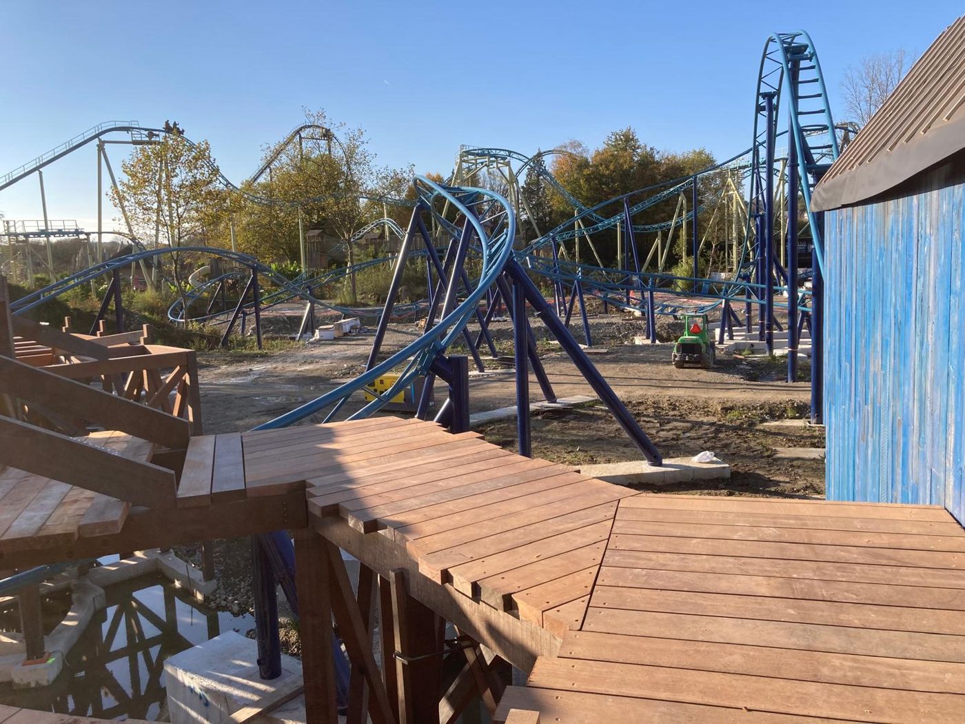 Sur le chantier — Structures monumentales — Walibi