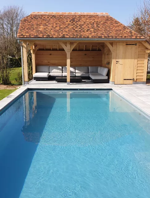 Pool-house